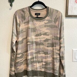 Lucky Brand Women's Camouflage Cloud Pullover Crewneck Sweatshirt